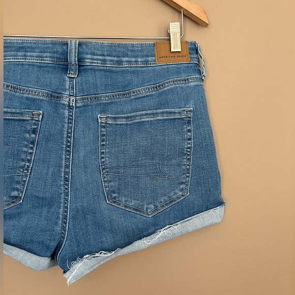 {American Eagle} Next Level Stretch High-Rise Shortie Jean Shorts in Blue - 10 - Picture 6 of 12